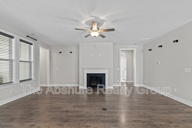 Building Photo - 9120 Dupree Mdw Dr