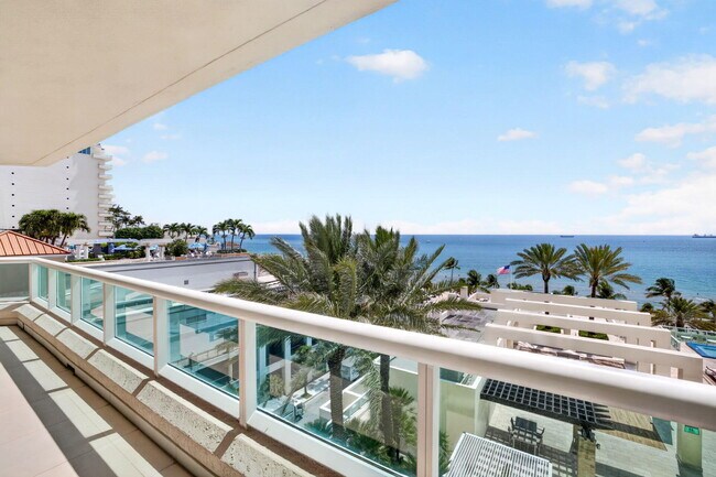 Building Photo - 101 S Fort Lauderdale Beach Blvd