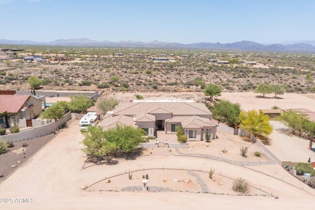 Building Photo - 16246 E Gamble Ln