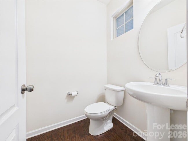 Building Photo - 6005 Sweetbay Ln