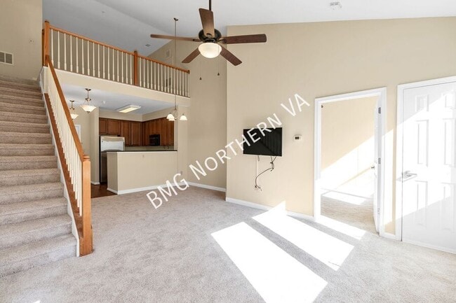 Building Photo - 801 S Greenbrier St