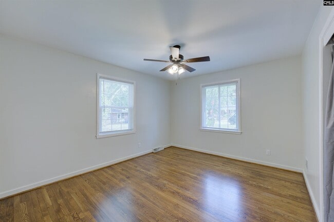 Building Photo - 1612 Bradley Dr