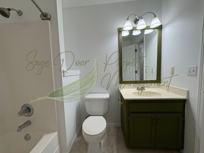 Building Photo - BEAUTIFUL BLUE SPRINGS HOME!!!