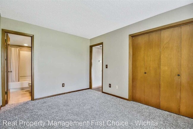 Building Photo - 2 br, 2 bath House - 1717 S Cypress Unit 821