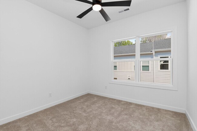 Building Photo - Brand New Three-Bedroom Townhouse!