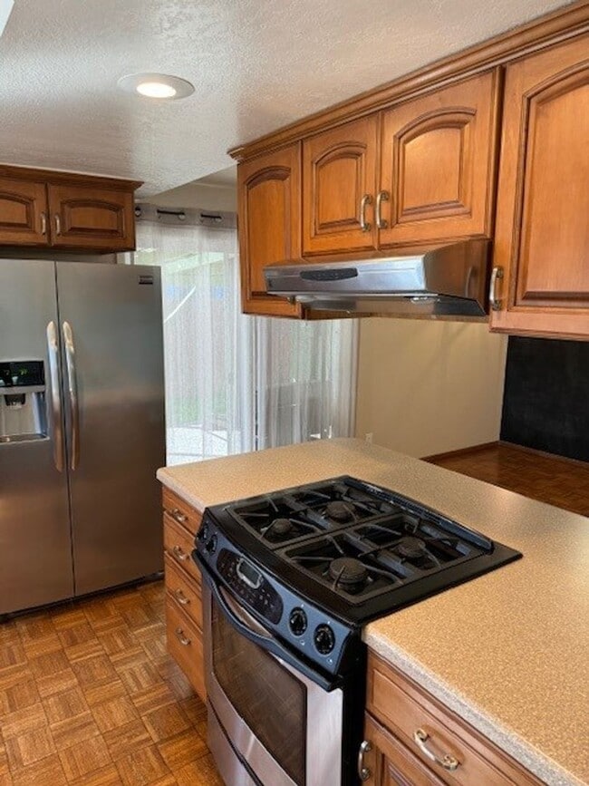 Building Photo - Three Bedroom house for lease in Old East ...