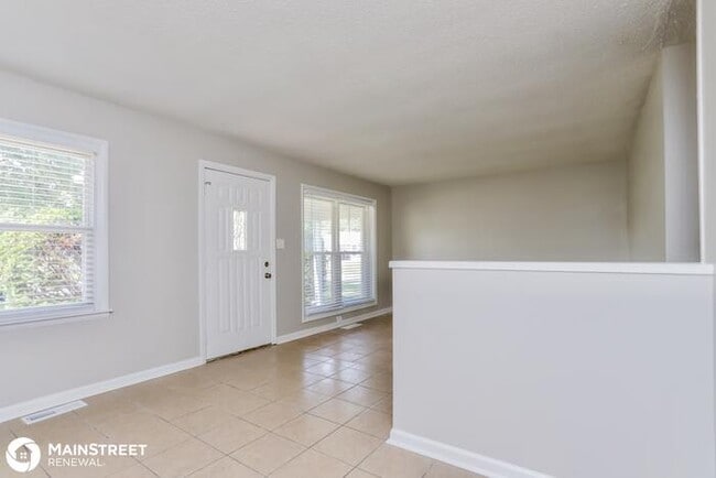 Building Photo - 23 JAMESTOWN DR, ST PETERS, MO 63376