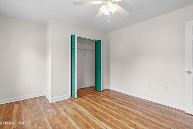 Building Photo - 210 Egret Point Dr