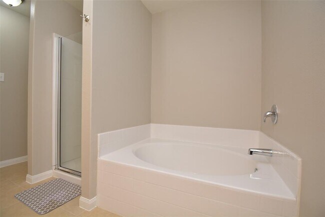 Building Photo - 22411 Mount Echo Dr