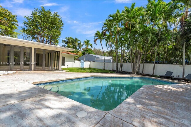 Building Photo - Northeast 12th Avenue, Fort Lauderdale, FL 33301 - 4 BR 4 BA house
