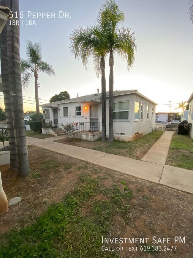 El Cajon Duplex 1 bed w/garage Small Qu... 516 Pepper Dr El Cajon