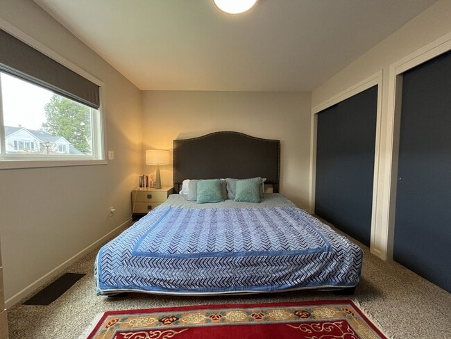 Building Photo - Comfortable Living in Bethany with Two Separate Units, With Expansive 0.45-Acre Lot & Versatile D...