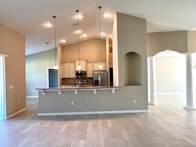 Building Photo - 1 Waldorf Pl