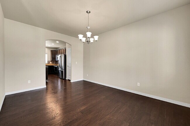 Building Photo - $2,650 - 4 Bed, 2.5 Bath Home with Fenced ...