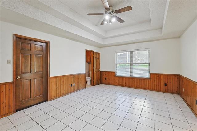 Building Photo - 7748 Incline Terrace