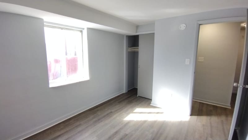 Building Photo - 1712 Lowrie St