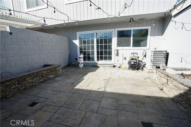 Building Photo - 1041 Cyn Spg Ln