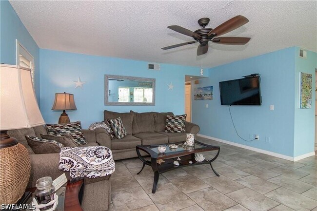 Building Photo - 1400 Pompei Ln