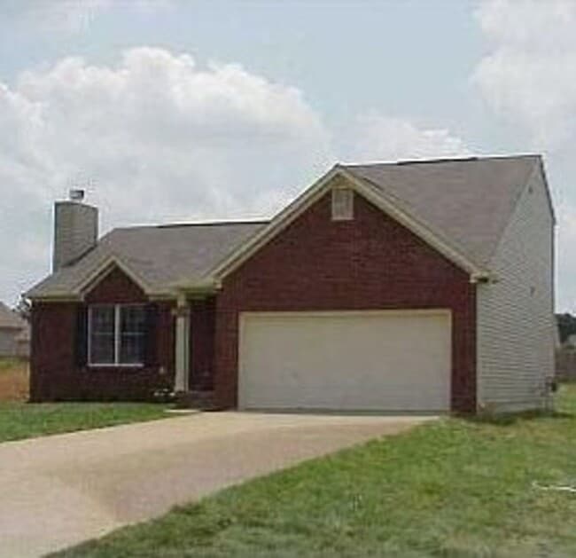 Primary Photo - Charming 3-bedroom, 2-bathroom