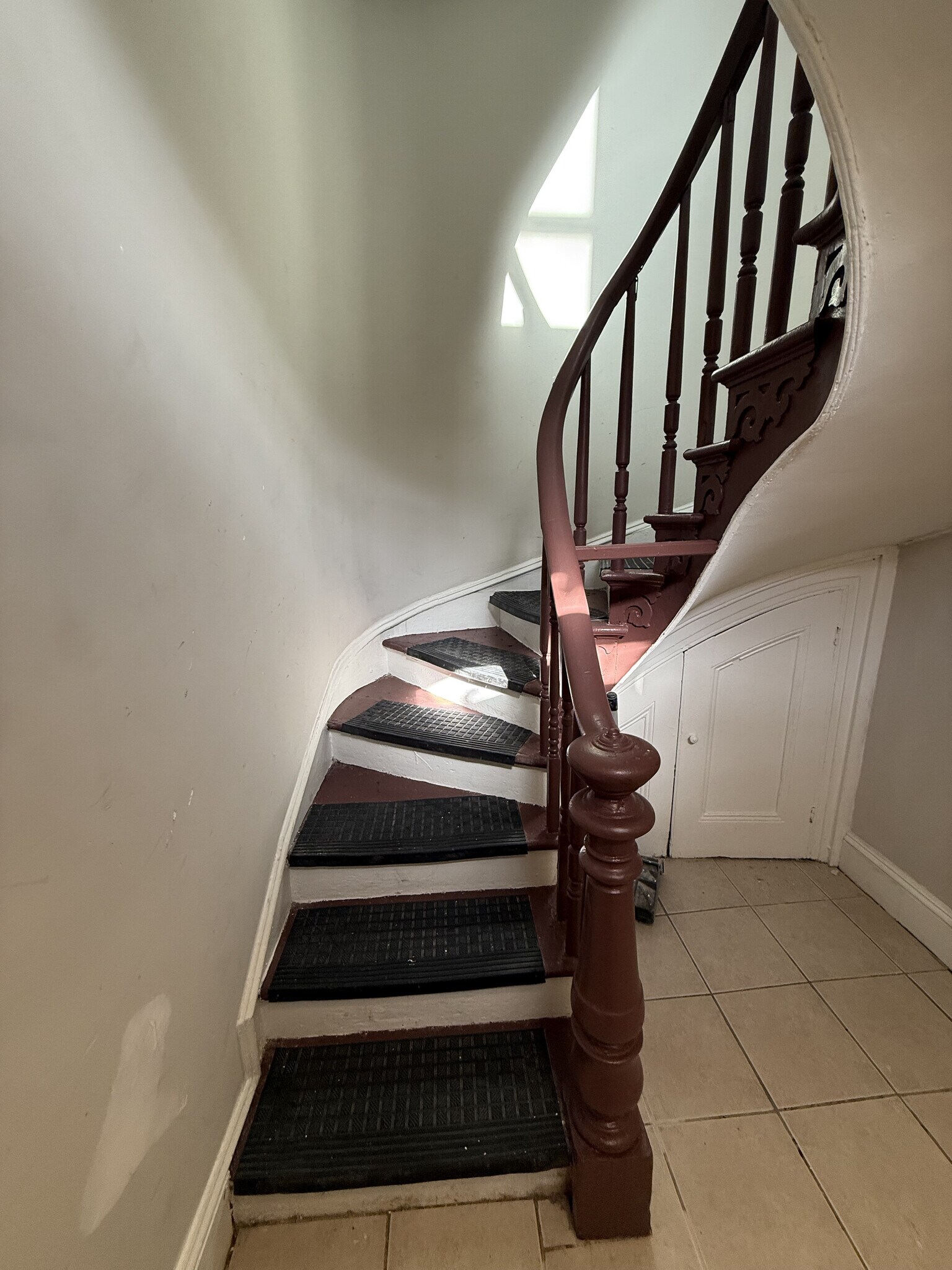 Building Photo - 31 S Arlington Ave