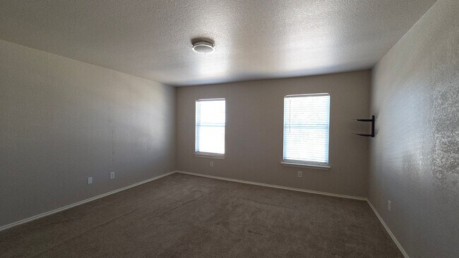 Building Photo - The Hills at Shaenfield 4 Bedroom