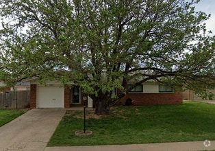 Building Photo - Newly Remodeled Home in Ridgecrest!