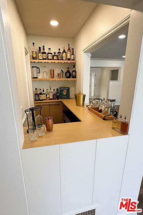 Building Photo - 813 Cinthia St