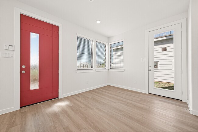 Building Photo - 3223 Loam Ln