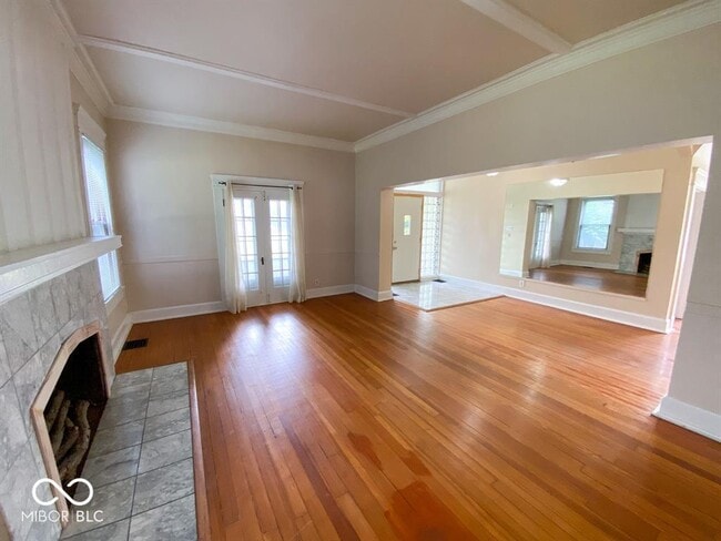 Building Photo - 4208 Rookwood Ave