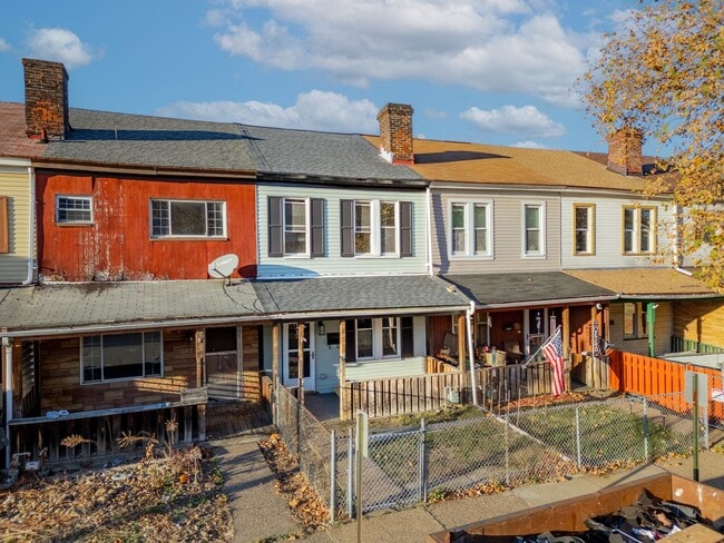 Building Photo - 2 Bed 1 bath House