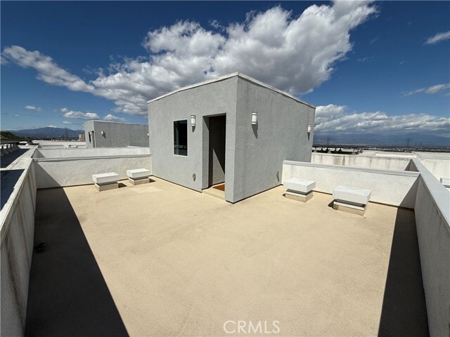Building Photo - 995 Poppy Ct