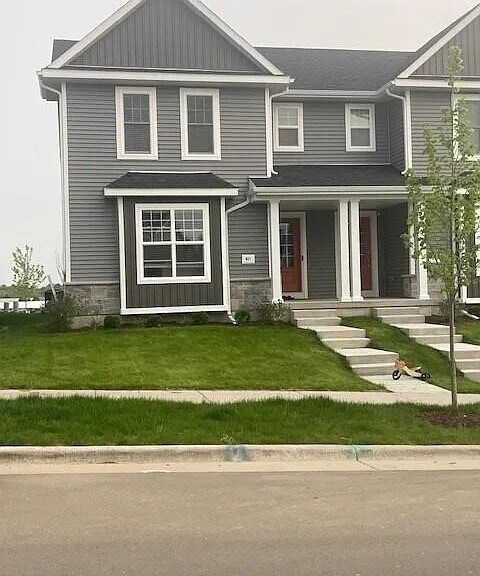 Primary Photo - 621 Hillcrest Dr
