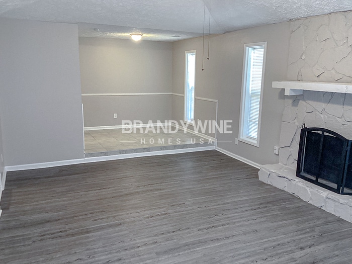 Building Photo - 5391 Hall Cir
