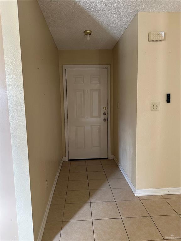 Building Photo - 35 Floresta St