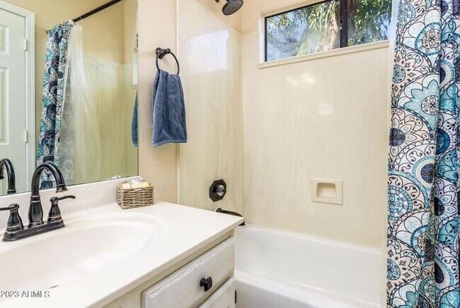 Building Photo - COMING SOON! Beautiful 4Bedrooms/3Bath home located in the sought-after community of Warner Ranch