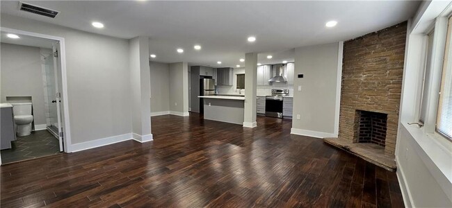 Building Photo - 3594 Abbotts Bridge Rd