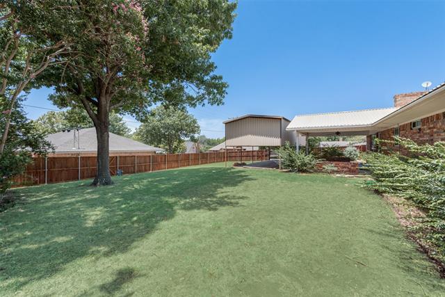 Building Photo - 1421 Meadow Ln