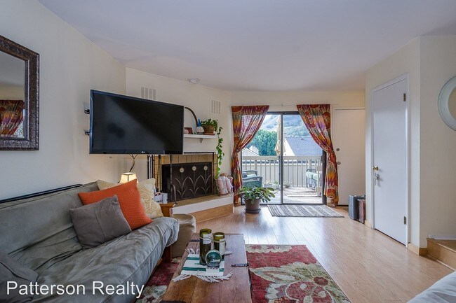 Building Photo - 2 br, 1 bath  - 750 Chorro #15