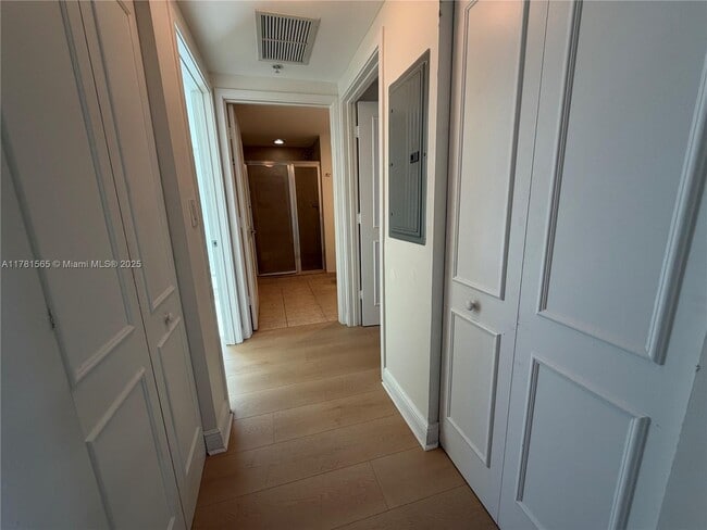 Building Photo - 325 S Biscayne Blvd