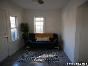 Building Photo - 1820 Ruiz St