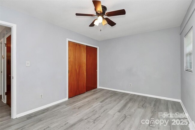 Building Photo - 4709 Americana Ave
