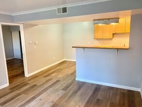 Building Photo - Great 1 bed 1 bath Condo in Pittsburg -- COMING SOON !!!