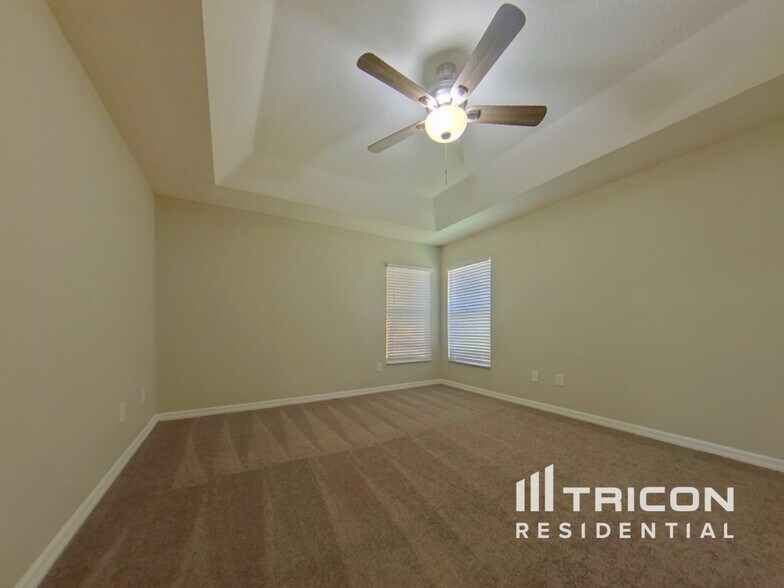 Building Photo - 607 Coral Way