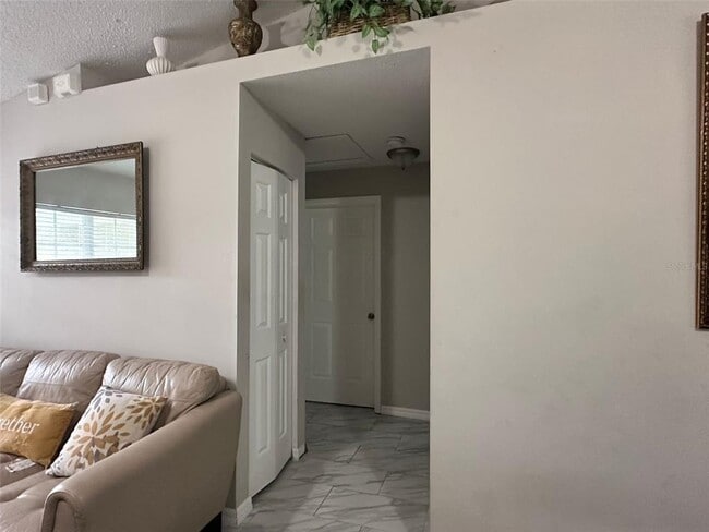 Building Photo - 1021 Embrun Ct