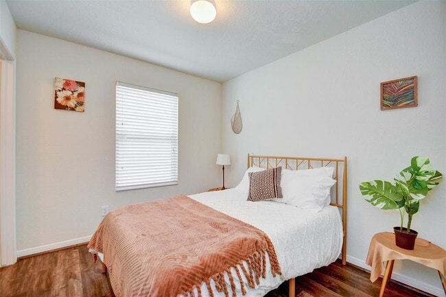 Building Photo - 6807 Alum Rock Ln