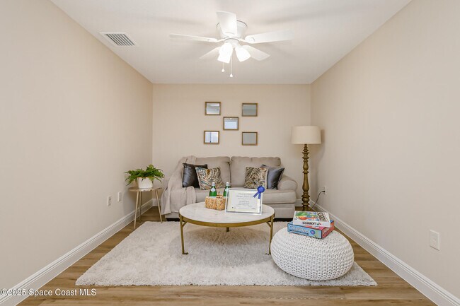 Building Photo - 167 Hidden Woods Pl