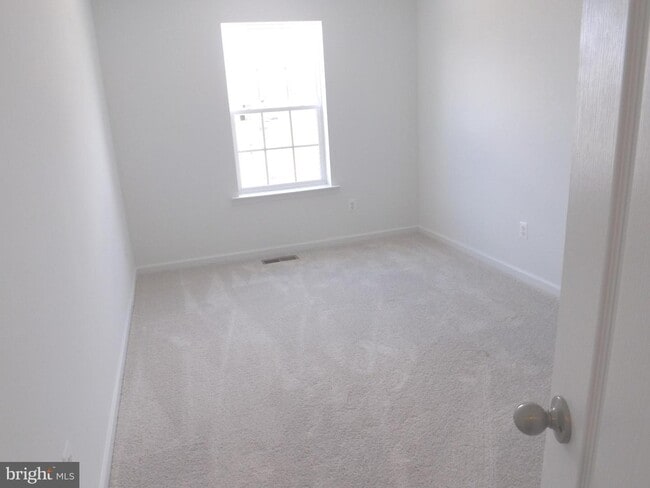 Building Photo - 65 Billau Pl