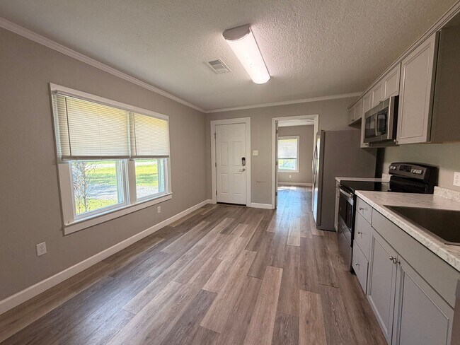 Building Photo - Charming 3-bedroom, 1-bath home in Dardanelle, AR,
