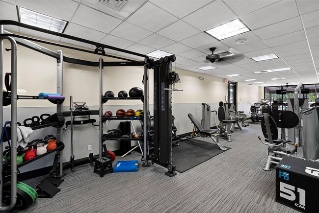 Building Photo - 3301 Bayshore Blvd