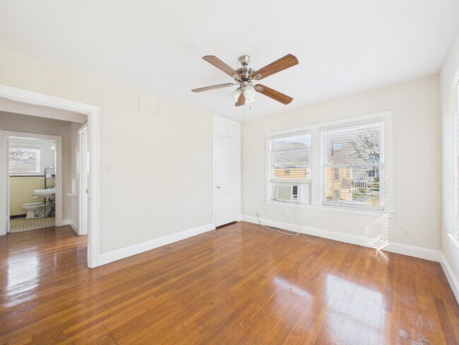 Building Photo - 1920 Richmond Ave.